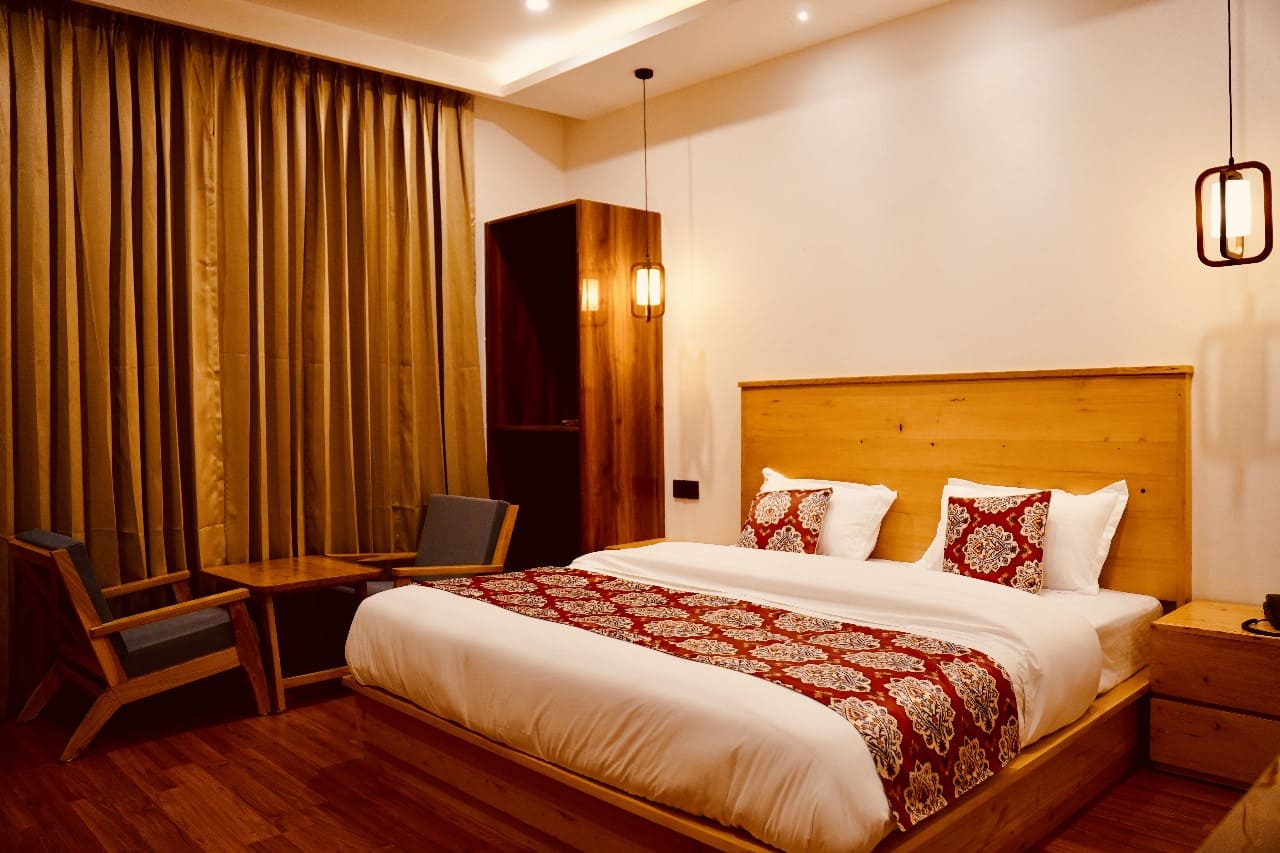 WhatsApp Image 2025-09-22 at 10.13.28 AM (1)