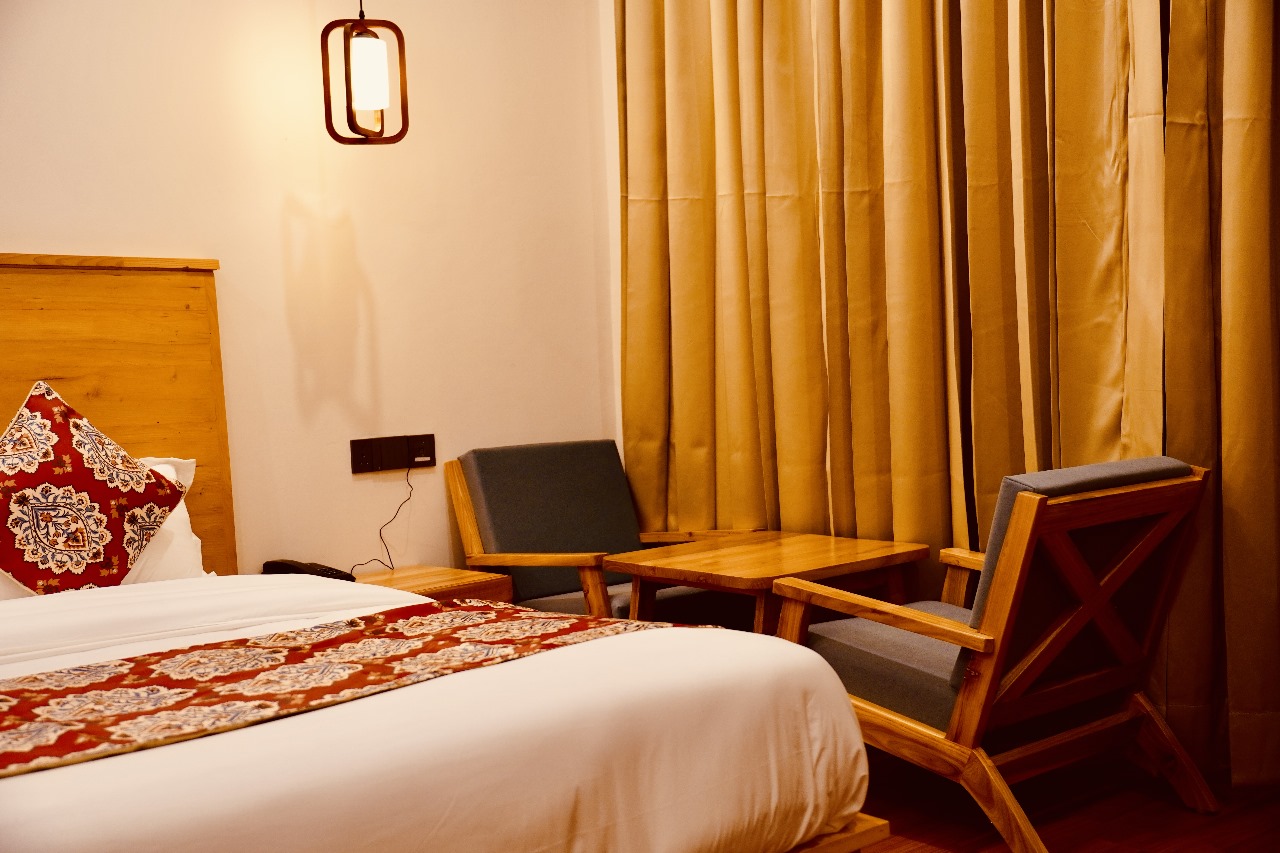 WhatsApp Image 2025-09-22 at 10.19.18 AM (1)